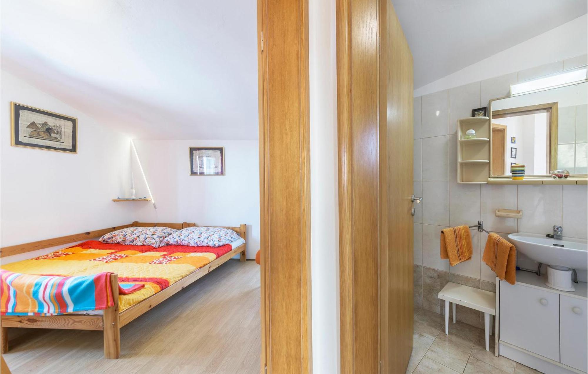 Beautiful Apartment In Barbariga With Kitchen Exterior photo